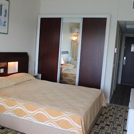 Medis Resort Hotel Ildir Ngoại thất bức ảnh