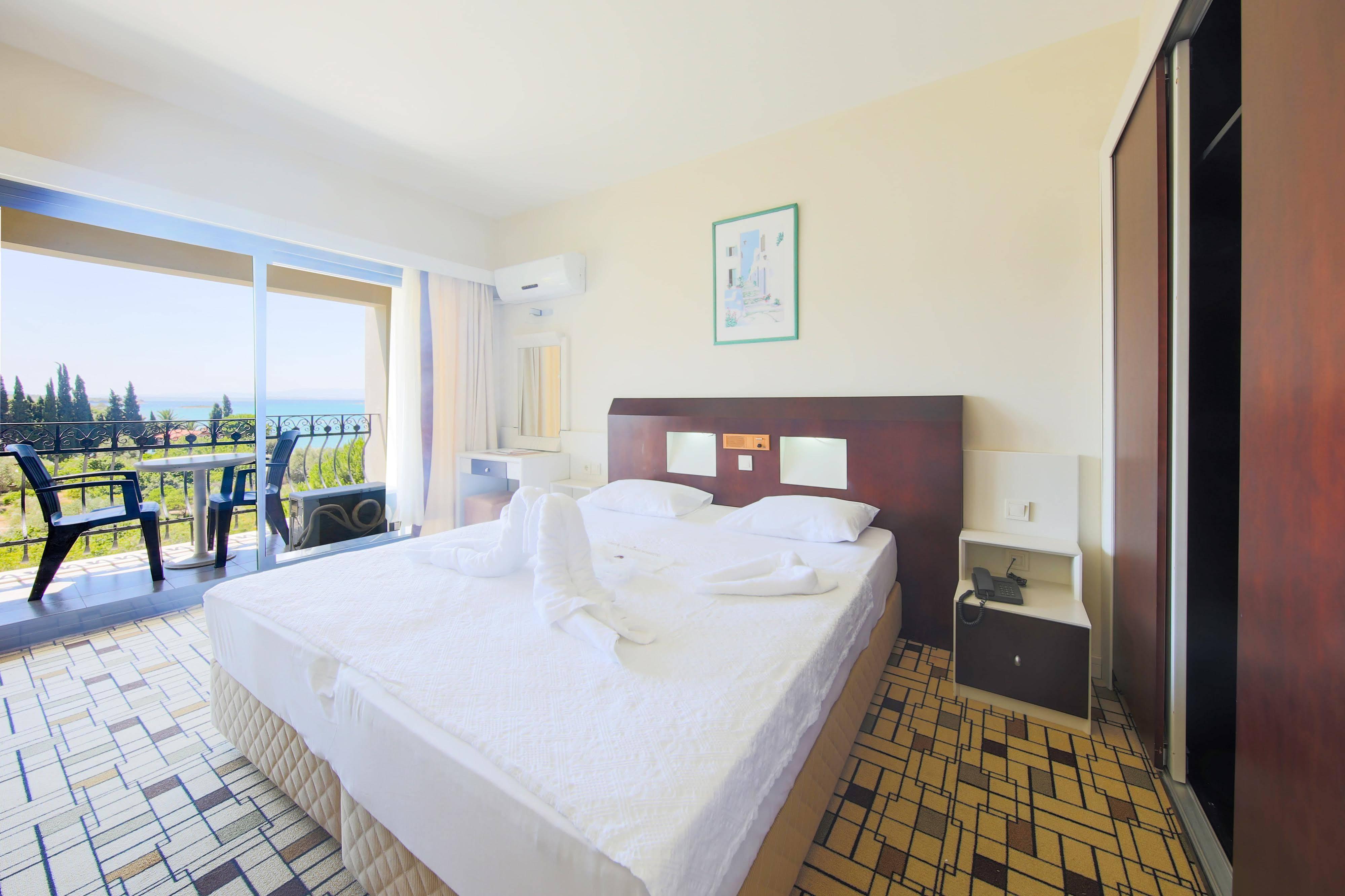 Medis Resort Hotel Ildir Ngoại thất bức ảnh